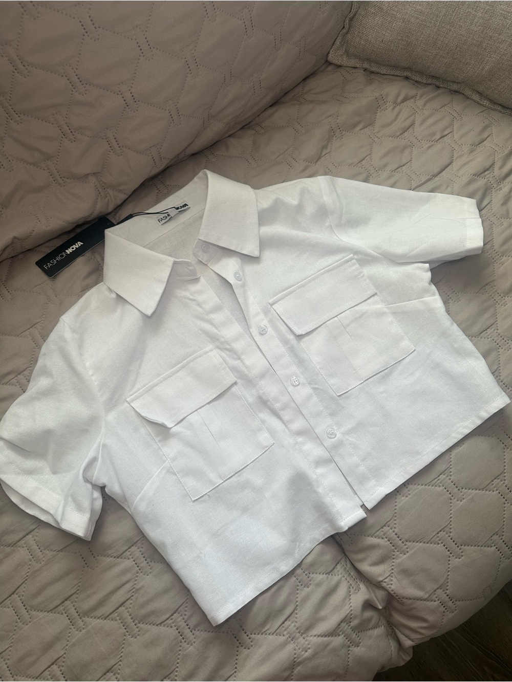 Fashion Nova White Cropped Button-Down Shirt